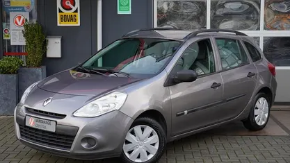 Gebruikt 2010 Renault Clio GrandTour Stationwagen | € 2.500 (Eerlijke prijs)