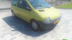 Geel Gebruikt 1998 Renault Twingo Hatchback | € 850 (Eerlijke prijs)