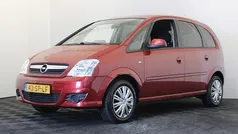 Rood Gebruikt 2006 Opel Meriva Enjoy MPV | € 1.650 (Eerlijke prijs)