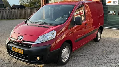 Gebruikt 2014 Toyota Proace MPV | € 7.500 (Eerlijke prijs)