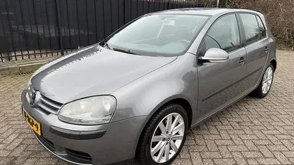 Occasion VW Golf IV Sportline 150 PK (110 kW) 2004 Grijs Hatchback