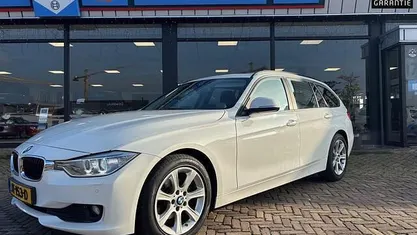 Wit Occasion 2015 BMW 316 Executive Stationwagen | € 13.950 (Eerlijke prijs)
