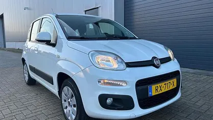 Occasion 2018 Fiat Panda Lounge Hatchback | € 7.499 (Goede deal)
