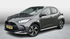 Grijs Gebruikt 2024 Toyota Yaris Edition Hatchback | € 25.499 (Eerlijke prijs)