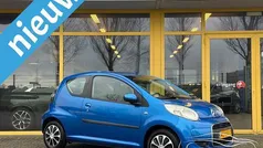 Blauw (metallic) Gebruikt 2009 Citroën C1 Hatchback | € 1.750 (Eerlijke prijs)