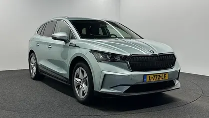 Grijs Occasion 2021 Skoda Enyaq iV SUV | € 19.500 (Super prijs)