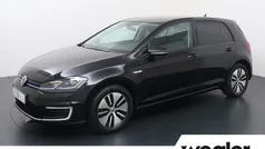Zwart Gebruikt 2020 VW e-Golf Hatchback | € 16.840 (Eerlijke prijs)