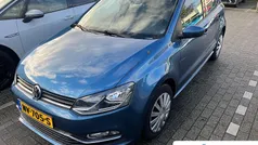 Blauw Gebruikt 2017 VW Polo Comfortline Hatchback | € 12.445 (Eerlijke prijs)