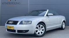 Grijs Gebruikt 2003 Audi A4 Cabriolet Exclusive Cabriolet | € 6.945 (Eerlijke prijs)