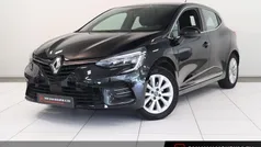 Zwart Gebruikt 2021 Renault Clio V Intens Hatchback | € 17.195 (Eerlijke prijs)