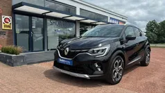 Zwart Gebruikt 2022 Renault Captur SUV | € 21.250