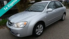 Grijs Gebruikt 2006 Kia Cerato LX Sedan | € 2.495 (Eerlijke prijs)