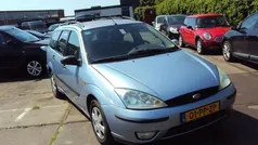 Grijs Gebruikt 2004 Ford Focus Futura Stationwagen | € 1.650 (Eerlijke prijs)