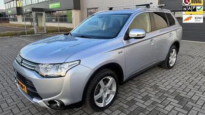 Occasion 2015 Mitsubishi Outlander P-HEV Edition SUV | € 12.999 (Eerlijke prijs)