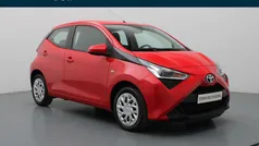 Rood Gebruikt 2020 Toyota Aygo X-play Hatchback | € 15.290 (Eerlijke prijs)