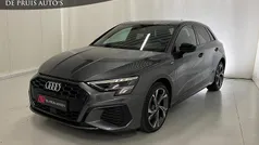 Grijs Gebruikt 2022 Audi A3 Sportback e-tron Competition Sedan | € 33.950 (Super prijs)