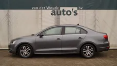 Grijs, metallic lak Gebruikt 2011 VW Jetta Comfortline Sedan | € 5.900 (Eerlijke prijs)