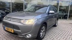 Gebruikt 2015 Mitsubishi Outlander P-HEV Instyle SUV | € 12.745 (Eerlijke prijs)