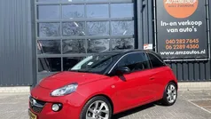 Rood Gebruikt 2014 Opel Adam Glam Hatchback | € 6.950 (Eerlijke prijs)