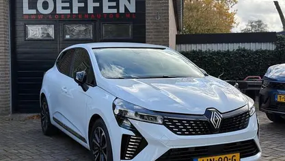 Occasion 2025 Renault Clio V Techno Hatchback | € 19.995 (Eerlijke prijs)