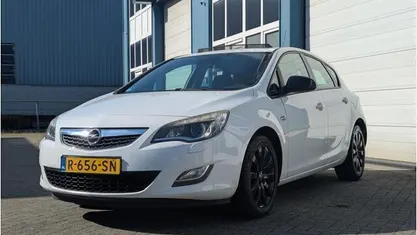 Occasion Opel Astra Cosmo 125 PK (91 kW) 2010 Hatchback