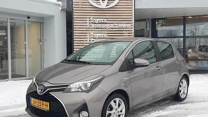 Occasion 2016 Toyota Yaris Hybrid Hatchback | € 12.900 (Eerlijke prijs)