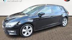 Zwart Gebruikt 2015 Seat Leon Business Hatchback | € 13.498 (Eerlijke prijs)