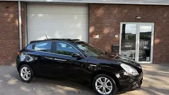 Zwart Gebruikt 2010 Alfa Romeo Giulietta Progression Hatchback | € 5.499 (Goede deal)