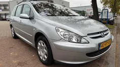 Gebruikt 2005 Peugeot 307 Premium Stationwagen | € 950 (Eerlijke prijs)