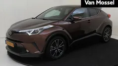 Gebruikt 2018 Toyota C-HR SUV | € 19.735 (Eerlijke prijs)