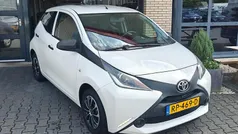 Wit Gebruikt 2018 Toyota Aygo Hatchback | € 8.800 (Eerlijke prijs)