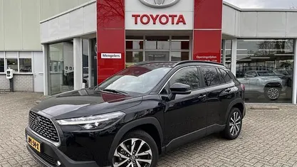 Gebruikt 2025 Toyota Corolla Cross Style SUV | € 36.850 (Eerlijke prijs)