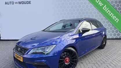 Blauw Occasion 2020 Seat Leon FR Stationwagen | € 14.950 (Goede deal)