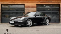Zwart Gebruikt 2005 Porsche 911 Carrera Coupé | € 49.950 (Eerlijke prijs)