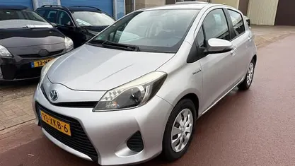 Occasion 2012 Toyota Yaris Hatchback | € 7.950 (Eerlijke prijs)