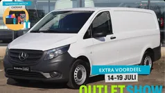 Wit Gebruikt 2023 Mercedes Vito MPV | € 27.945 (Goede deal)