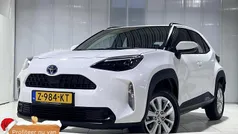 Wit Gebruikt 2024 Toyota Yaris Cross Active SUV | € 28.799 (Eerlijke prijs)
