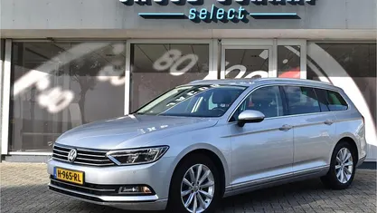 Occasion VW Passat Highline 150 PK (110 kW) 2018 Grijs Stationwagen