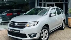 Grijs Gebruikt 2016 Dacia Logan MCV Lauréate MPV | € 3.999