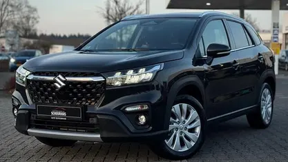 Occasion 2025 Suzuki SX4 S-Cross SUV | € 30.750 (Eerlijke prijs)