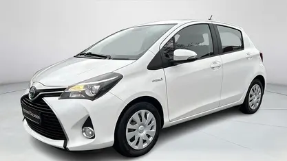 Occasion 2017 Toyota Yaris Hybrid Hatchback | € 13.949 (Eerlijke prijs)