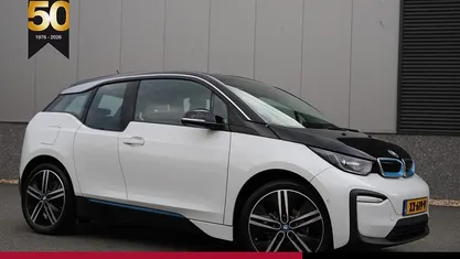Wit Gebruikt 2019 BMW i3 Executive Hatchback | € 20.140 (Eerlijke prijs)