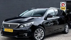 Zwart Gebruikt 2019 Peugeot 308 Premium Stationwagen | € 9.950 (Eerlijke prijs)
