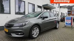 Gebruikt 2021 Opel Astra Edition Hatchback | € 16.500 (Eerlijke prijs)