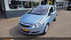 Blauw Gebruikt 2009 Opel Corsa Cosmo Hatchback | € 2.250 (Goede deal)