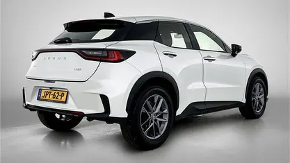 Occasion Lexus LBX Business Edition 136 PK (100 kW) 2025 SUV