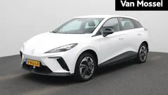 Gebruikt 2023 MG MG4 EV Hatchback | € 19.495 (Eerlijke prijs)