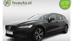 Zwart Gebruikt 2022 Volvo V60 R-Design Stationwagen | € 37.895 (Goede deal)