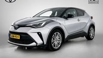 Grijs Gebruikt 2022 Toyota C-HR Executive SUV | € 28.445 (Eerlijke prijs)
