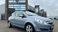 Blauw Gebruikt 2007 Opel Corsa Essentia Hatchback | € 2.490 (Eerlijke prijs)